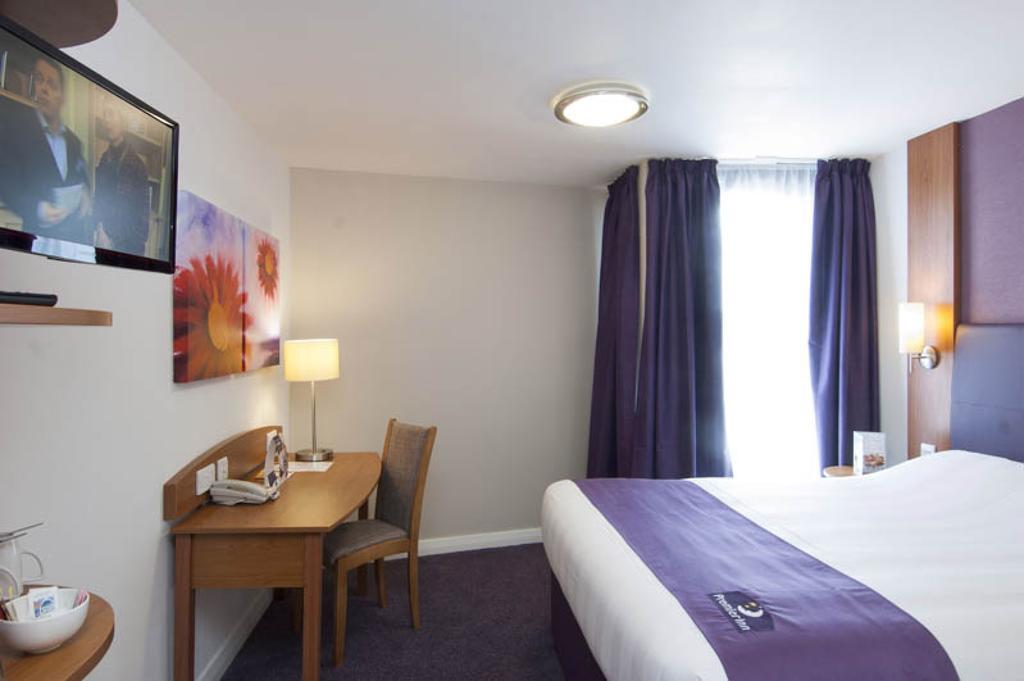 Premier St. Davids Hotel 3*