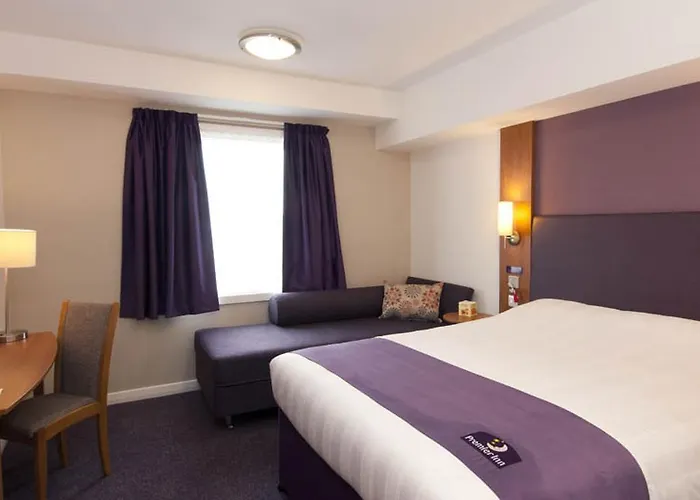 Premier Inn Exeter Central St. Davids