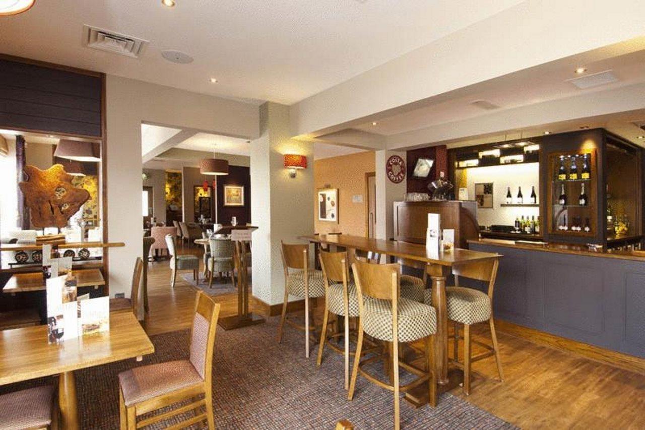 Premier St. Davids Hotel 3*